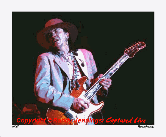 (c) Randy Jennings/Captured Live